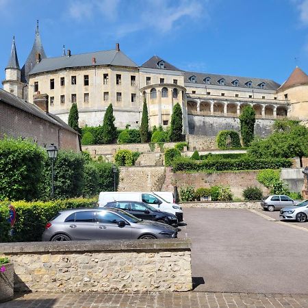 Gaillon Appartement Avec Terrasse מראה חיצוני תמונה