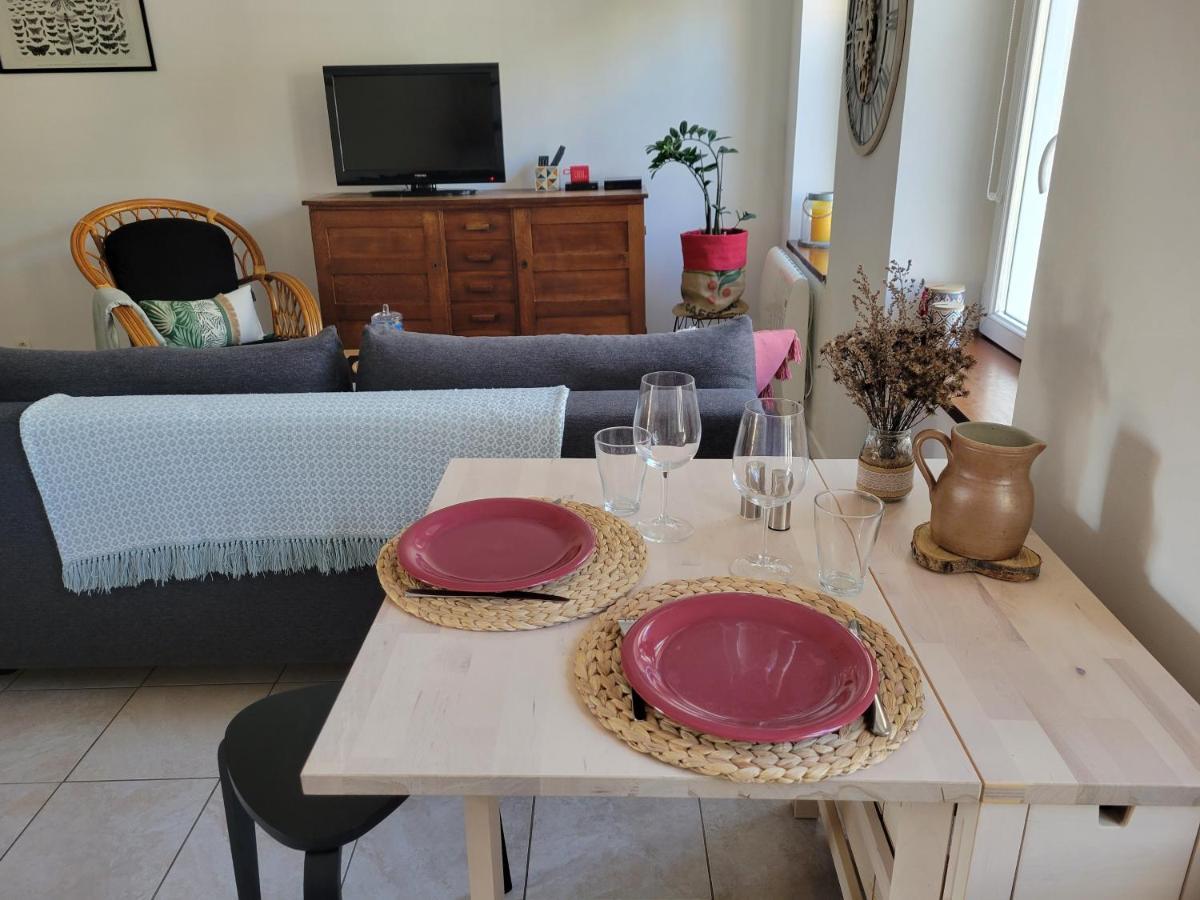 Gaillon Appartement Avec Terrasse מראה חיצוני תמונה