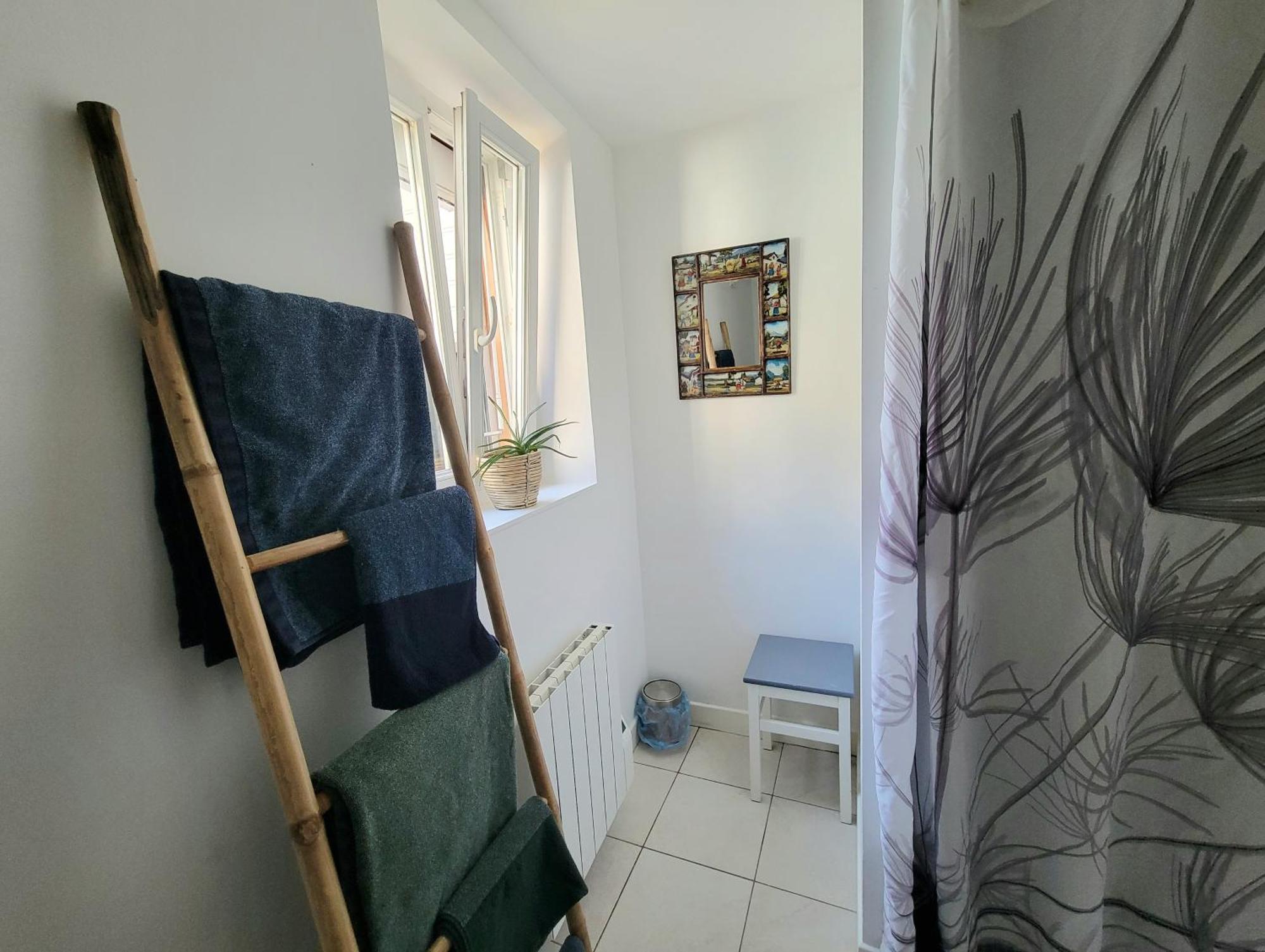 Gaillon Appartement Avec Terrasse מראה חיצוני תמונה